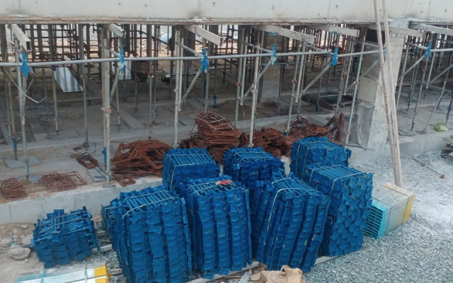 Kích tăng giàn giáo